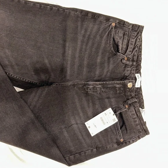 Zara Comfort Fit Mom Jeans - Black - Picture 2 of 7